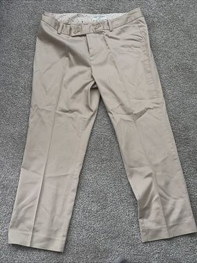 Banana Republic tan minimalist size 6 straight leg business casual classic pant